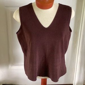 Worthington sleeveless blouse